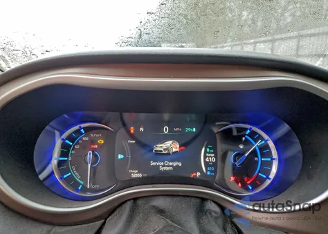 2018 Chrysler Pacifica Hybrid Touring L из США, поврежденный, VIN 2C4RC1L78JR198461